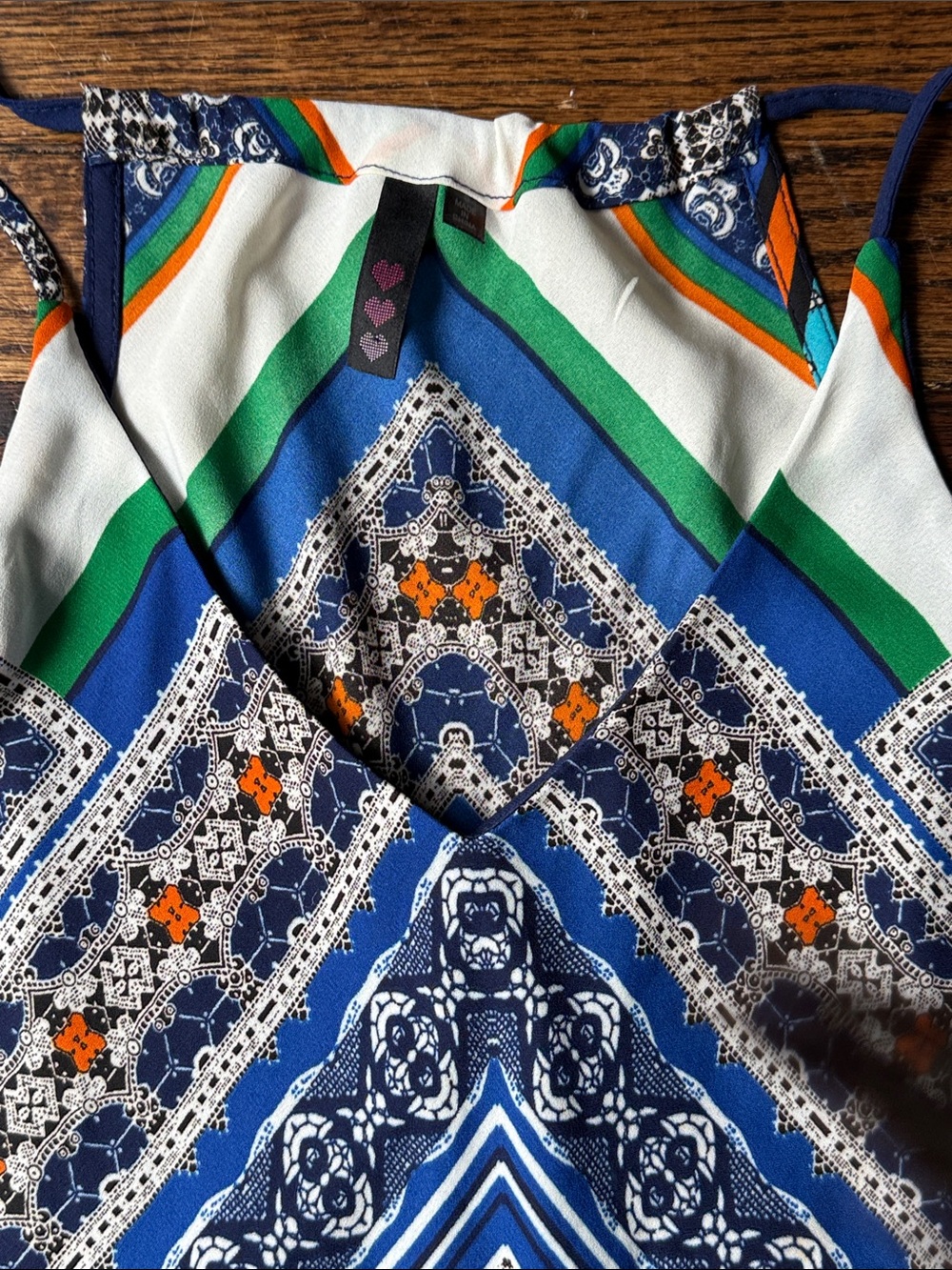 Boho Chevron Print Handkerchief Hem Tank Top - Blue/Multi women’s size small - Picture 4 of 14